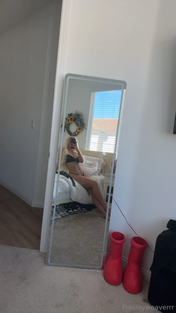 Wouldn t mind chilling in this bed with you 