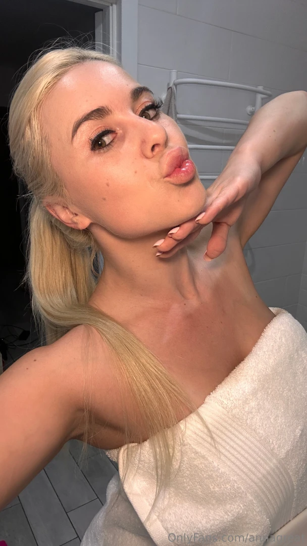 Today i spent the whole day taking care of myself - gym shower face 