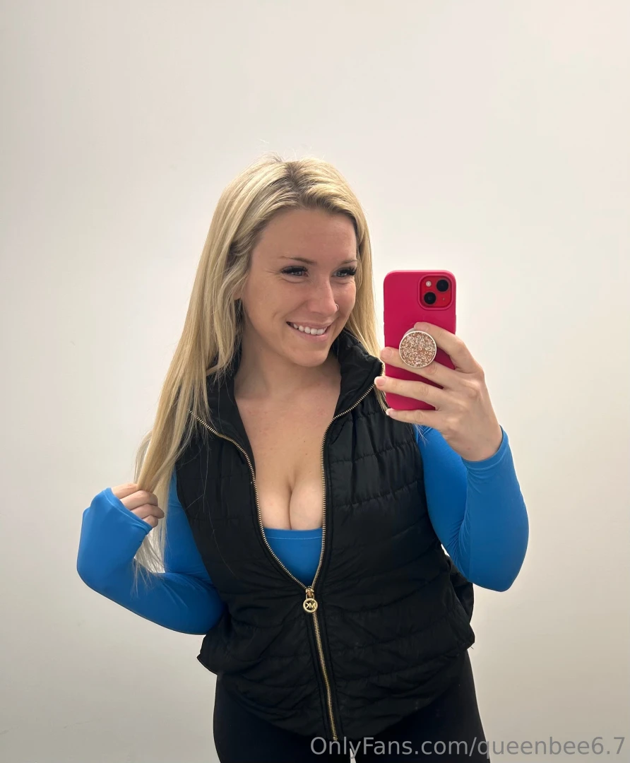 Does this top bring out my eyes part 1 