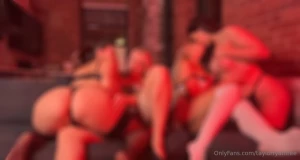 4 girl cum show would you like to see 4 insanely hot screaming and