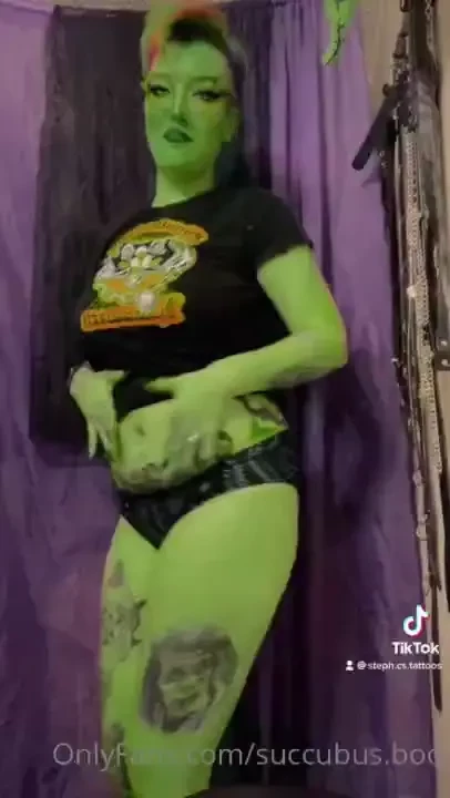 Apologies for my silence i ve been in a bad weird mental space buuut 