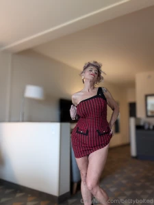 This little number is always fun to where i need a pick-me-up because part 2