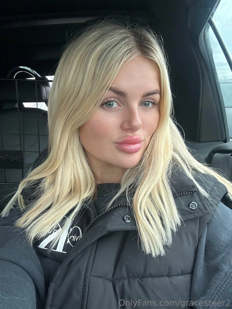 Getting my hair done today feel free to send me some tips towards it 