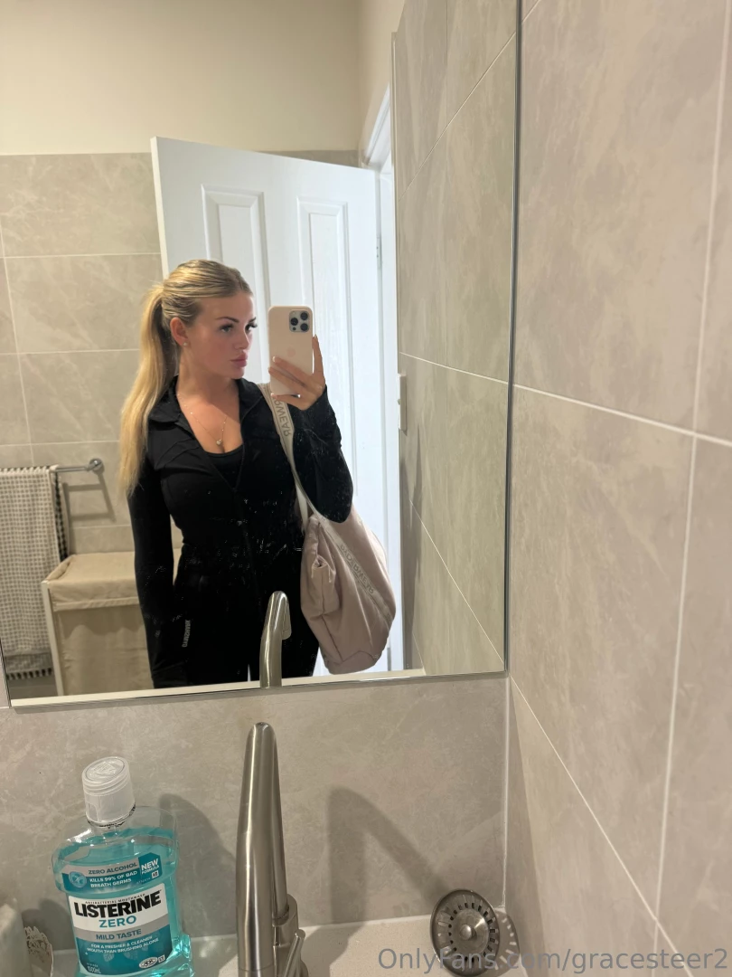 I m about to get sweaty come watch me drip https onlyfans com 