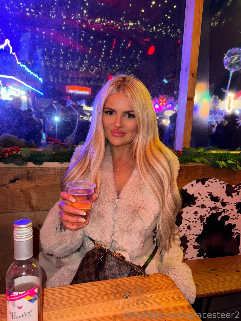 Lots of naughty things happening on my other of link right now https 