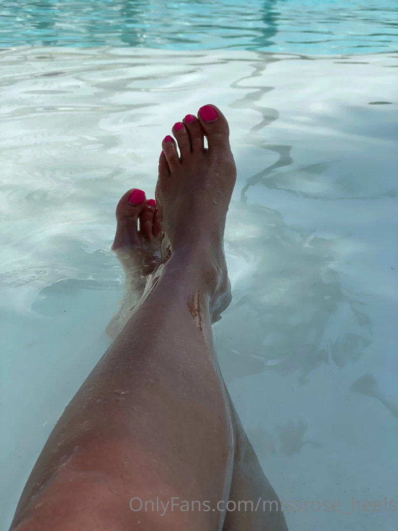 missrose-heels - Yummmmm candy toes are you jealous of the water part 14 