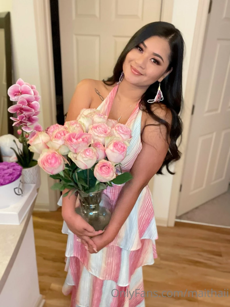 Beautiful day today happy monday guys 