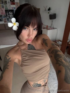 When a girl wears flowers in her hair it looks very feminine and part 1
