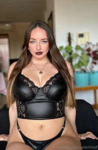 I want to know more about my fans so i need to you choose what do you