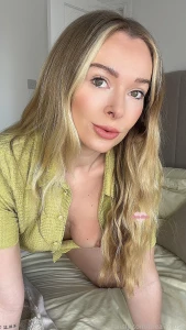 Down-blouse
