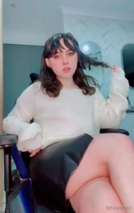 Who wants me to be their secretary part 2