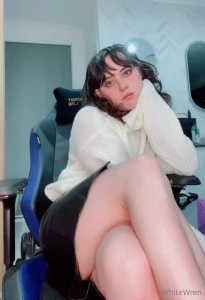 Who wants me to be their secretary part 4