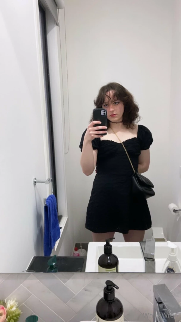 Here s all the photos from my clubbing night even tho it ended in part 3 