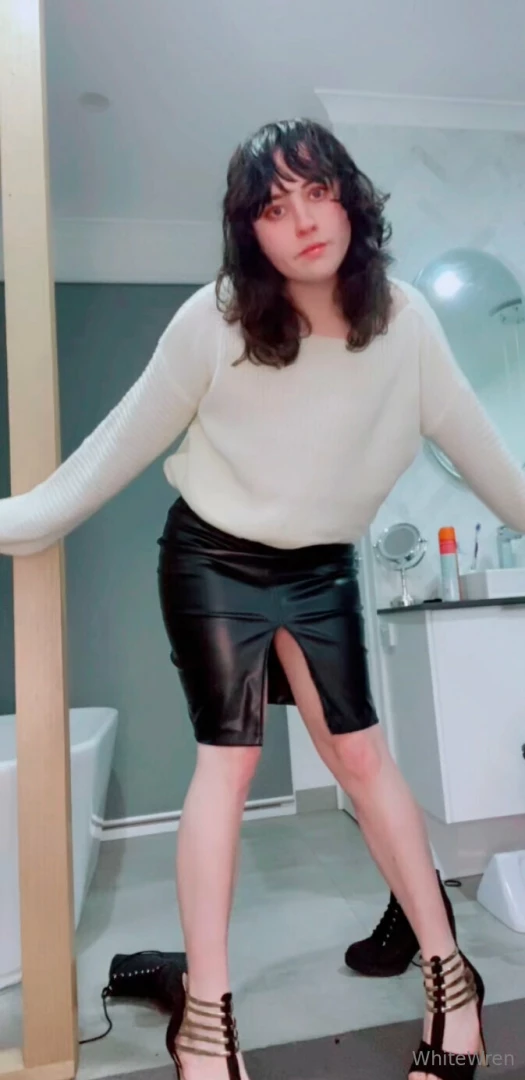 How do i look in a tight leather skirt part 13 