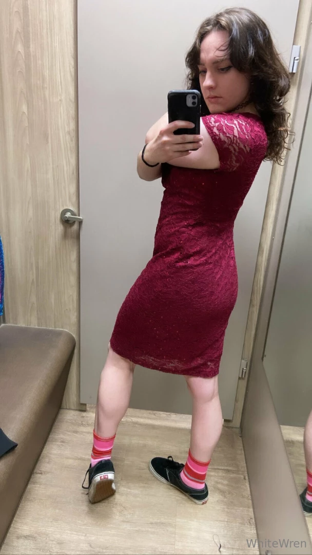 Here s some dressing room pics that didn t get posted anywhere els so part 3 