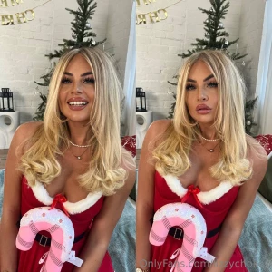 Merry christmas baby hoe hoe hoe free video when you subscribe to her