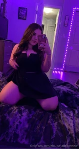 My friend just made her page free for the first hurry freenatashaxtay