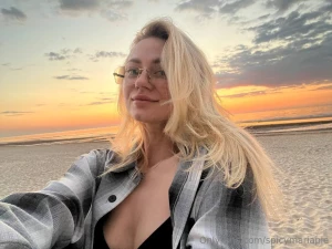 What do you love more sunsets or sunrises