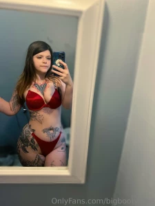 The whole set did a lil photoshoot amp i feel sexy part 1