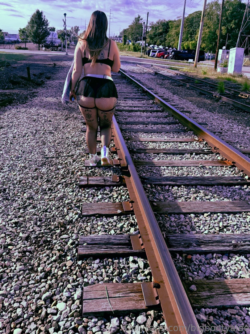 Let me sit on your face pls part 2 