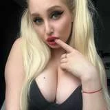 suzie_sweetpeach