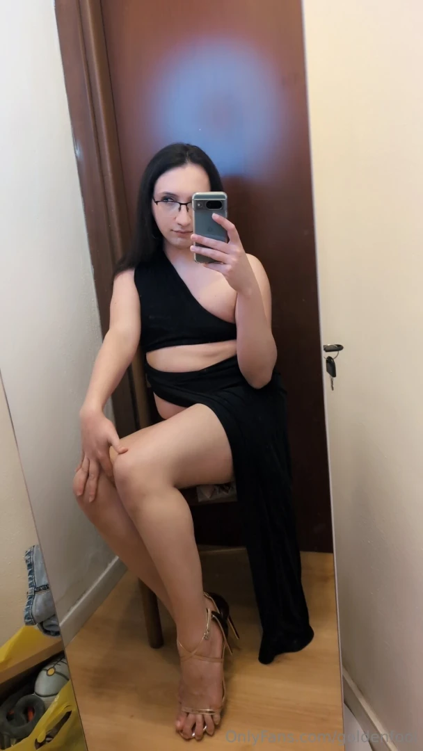 Someone wanted more of this dress 