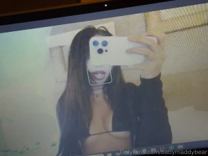 Yess i have webcam here s proof want more next post stay tuned lt 3 part 1