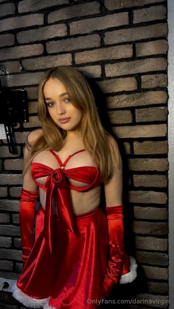 Moonlittkitty has some incredible hidden talents waiting to impress part 754 