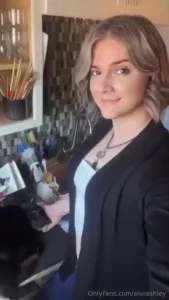 Bbq mom for 4th of july this fit for today made me feel like a mom you