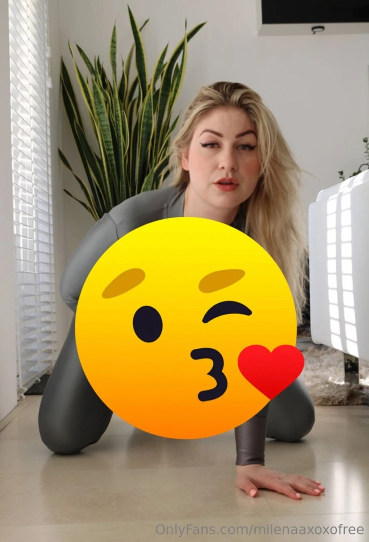 If i came crawling onto your bed like this what would you do 