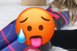 Can you imagine how soft amp jiggly my big bubble butt feels when i m