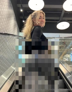 Standing behind a phat leather bubble butt like this would you feel