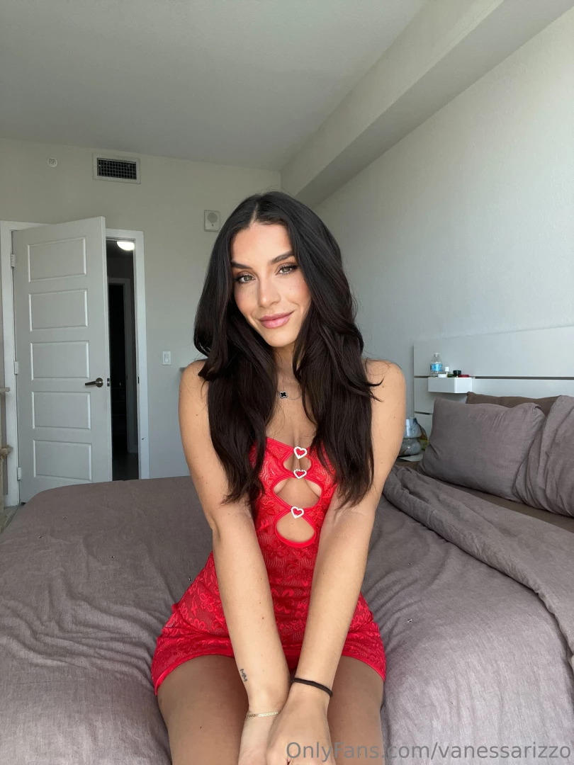 I bet i can make red your favorite color 