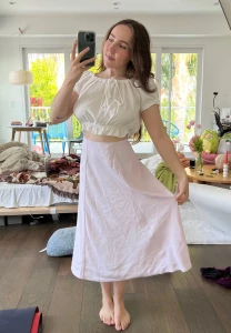 Good morning i know i need to clean my house dont tell me