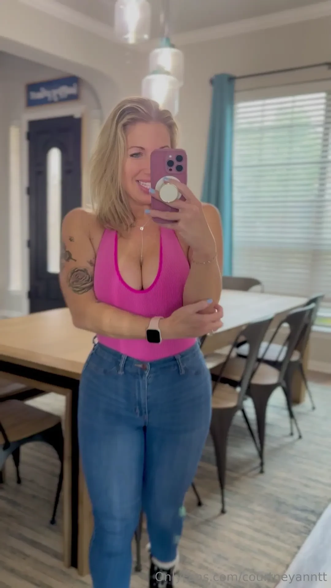 Here s a little clip so you can begin your week the right way 