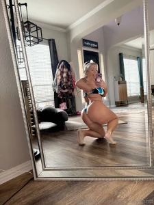 If you stare too long i might charge you rent