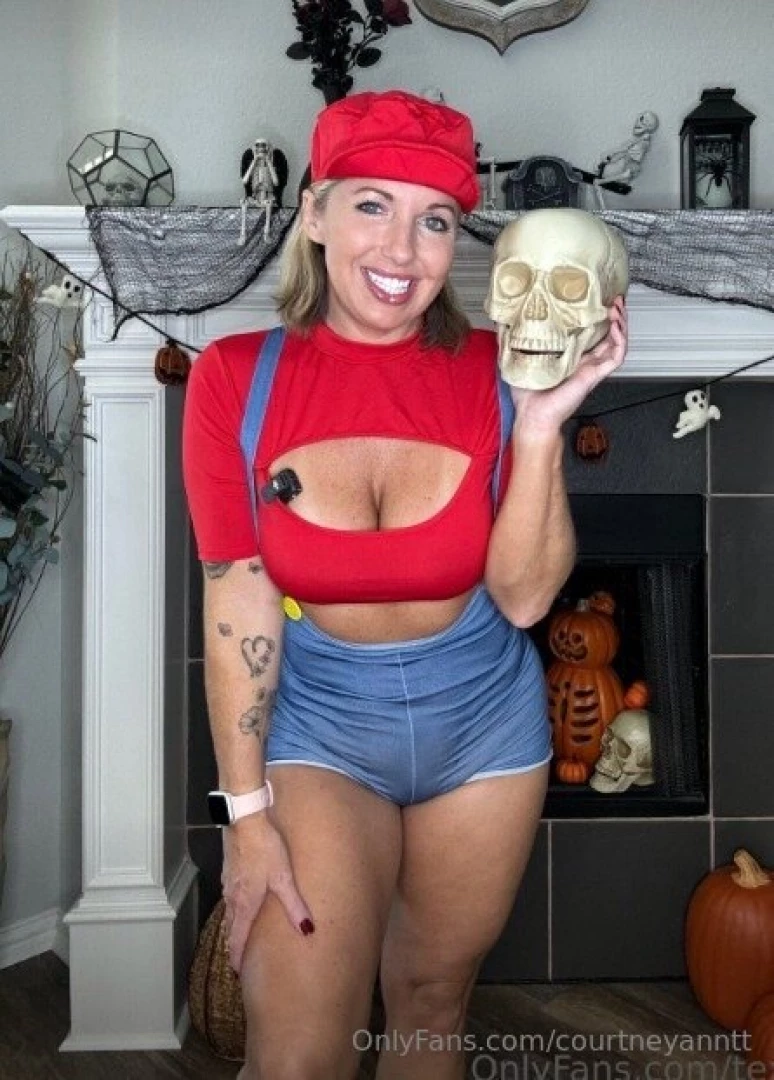 Going live at 10 30 texasthighs to come join in the fun you don t want 