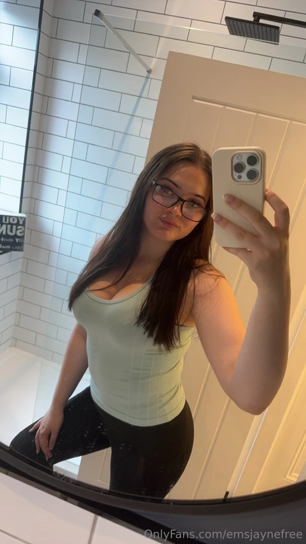 Wanna play you know where to find me baby https onlyfans com emsjayne 