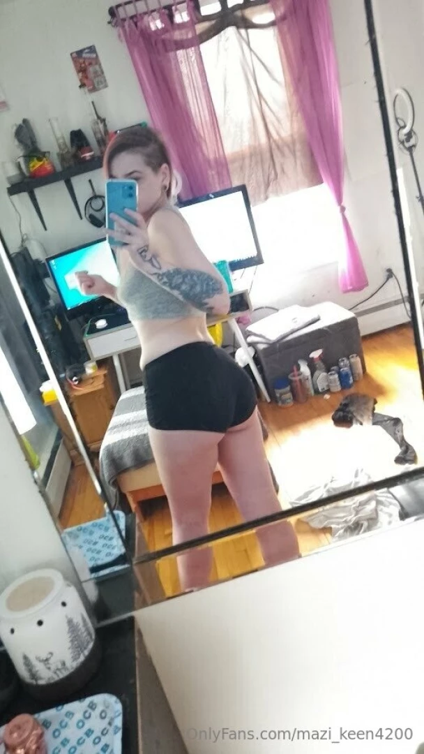 Figured ya deserved some booty 