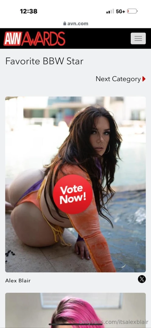 Hey my loves i just wanted to remind you guys to vote for me each day 
