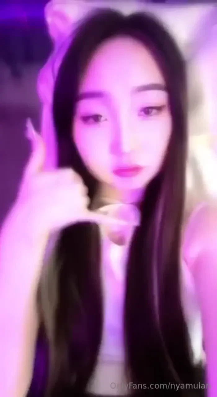 This is one of my first attempts at making something tiktok-style 