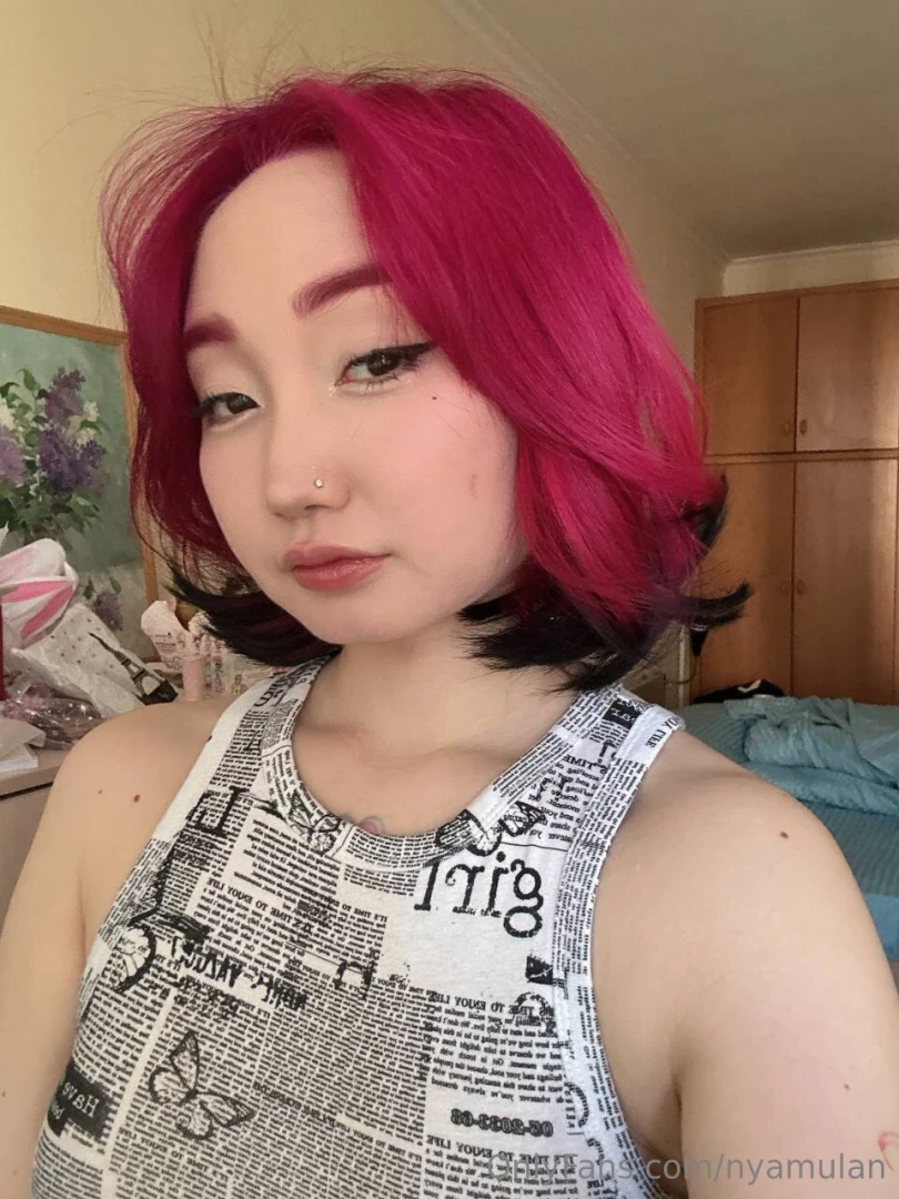 Pink head pink thoughts 