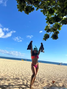 I love playing mermaids who wants to be my merman