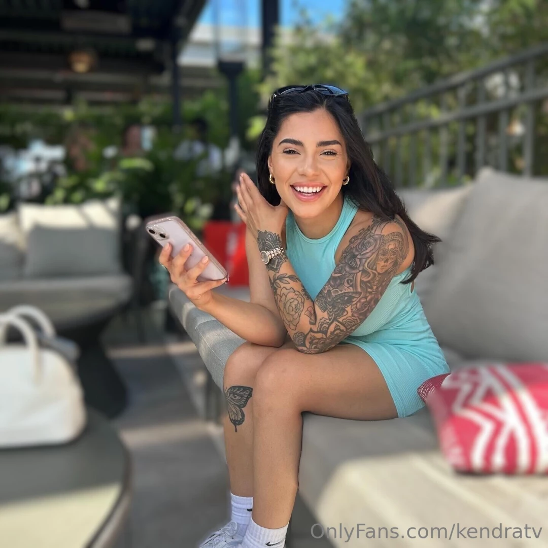 Answering your dms like part 1 