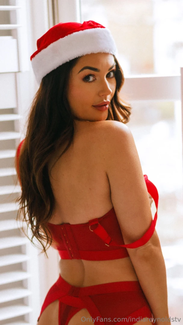 Christmas has dropped over on my main page indiareynolds 