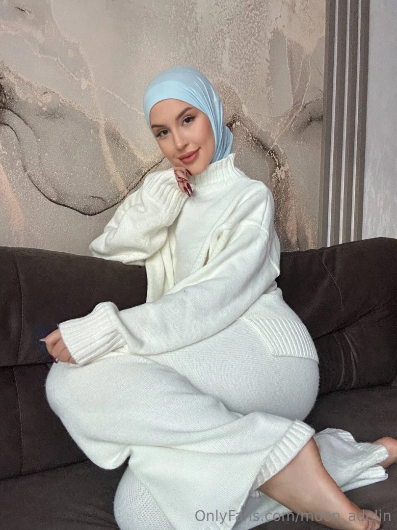 Sometimes silence and a soft sweater is the best thing that can happen 