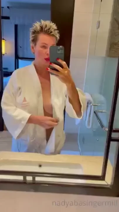 Good morning handsome would you dry me or wet my 