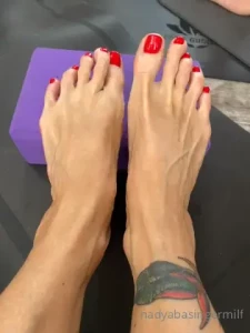 I would like to give you a footjob hello from yoga retreat