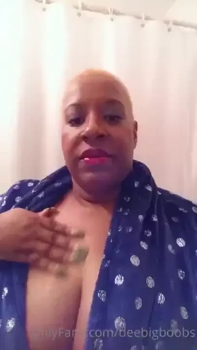 Fresh out the shower and feeling good 