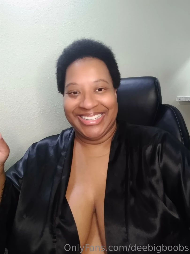 Fresh shower fresh hair 